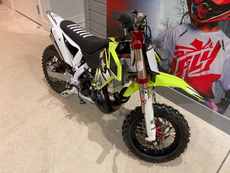 00h0h_11ncsAqyxQh_0CI0t2_1200x900