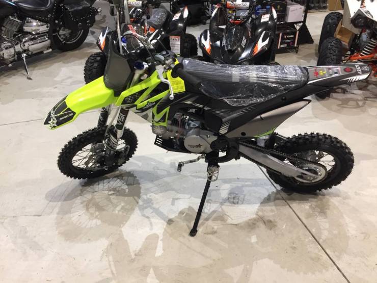 00909_9sLAxo5GGNK_0jm0ew_1200x900